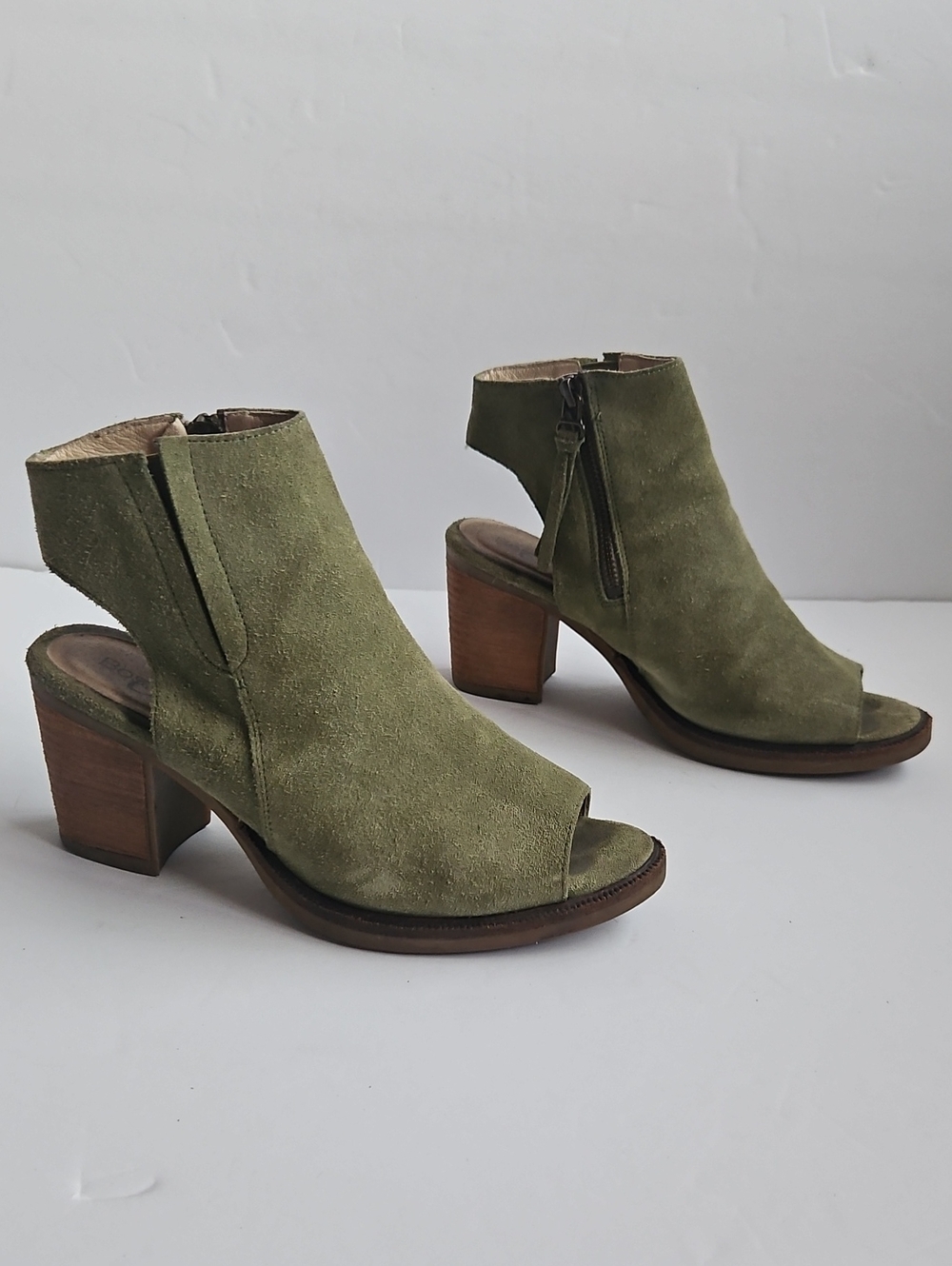 Bos & Co Green Suede Peep Toe Block Heel Booties